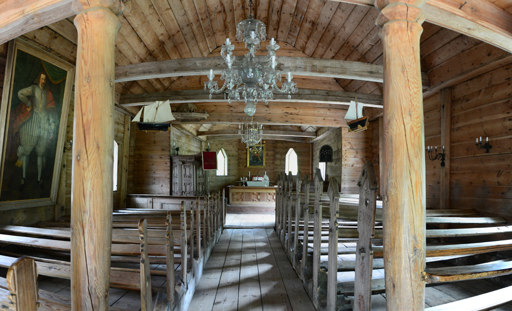 Ruhnu Püha Magdaleena kirik